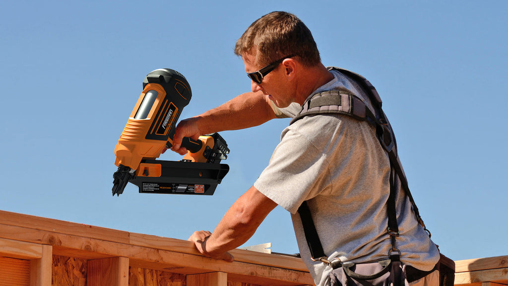 21° vs. 30° Framing Nailer: The Choice That Saves (or Ruins) Your Workday