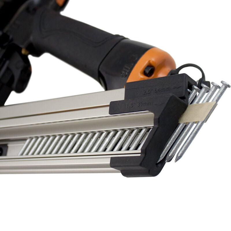 XR250S 35 Degree 2-1/2 Inch Pneumatic Metal Connector Nailer
